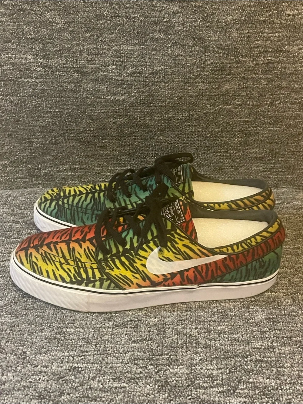 Nike SB Stefan Janoski Multicolor Rasta Tiger-Print Canvas Sneakers Men’s 12